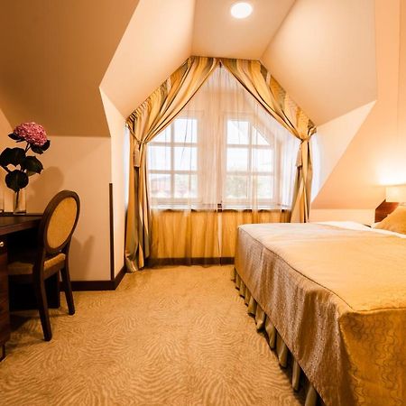 Imperial Casino Strazny Hotel Ngoại thất bức ảnh